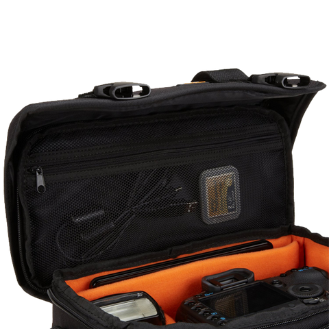 AmazonBasics Large DSLR Gadget Bag